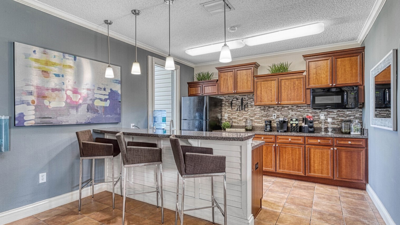 Enclave at Lake Ellenor 4303, Orlando (see pics & AVAIL)